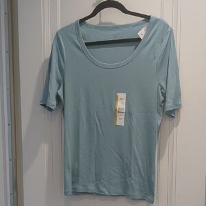 Time and Tru Fitted Short Sleeve Tee